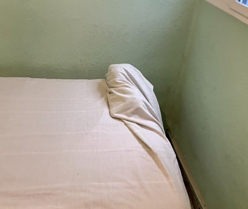 ['Soy invisible 🥷\nSong: ', {'type': 'link', 'text': 'https://youtu.be/LiUqgL5urWc?si=JhUwYAFjcbu1XiDF'}, '']